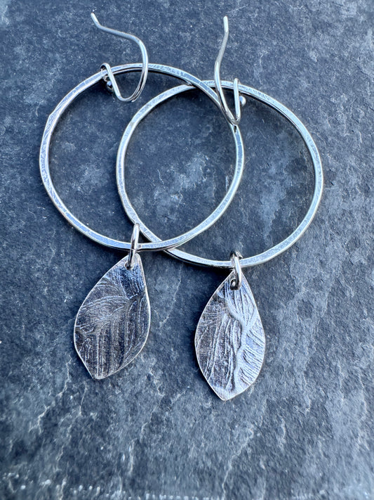 Everyday dangles