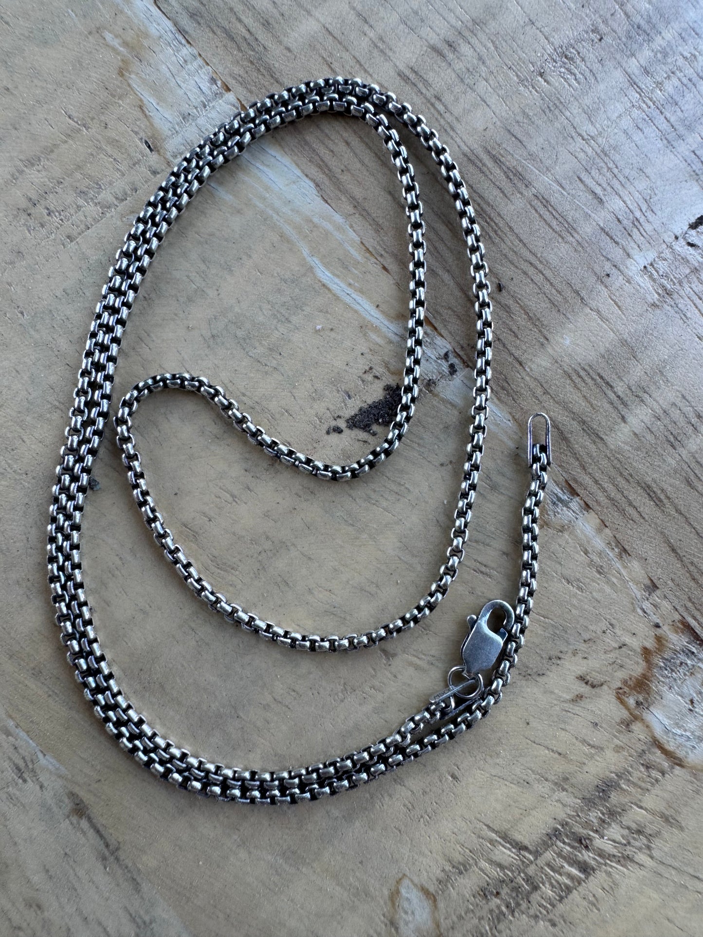 Oxidized sterling chain