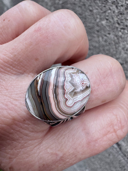 Crazy lace agate statment ring