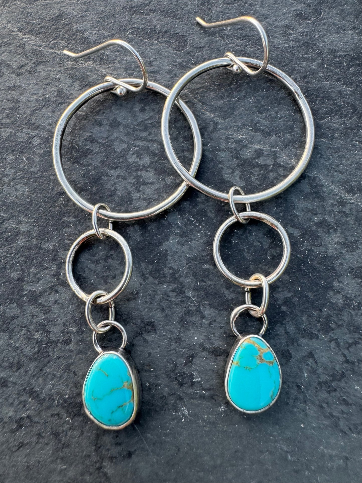 Turquoise drops