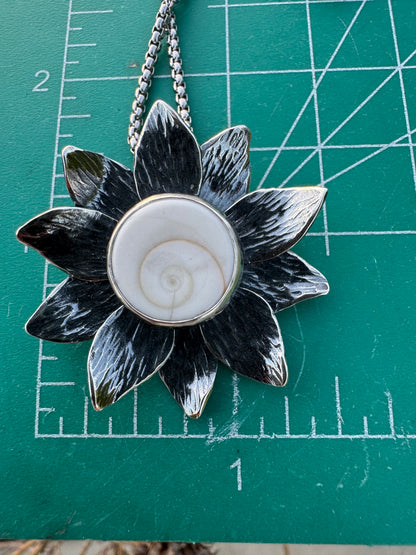 Sea blossom