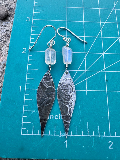 Everyday dangles