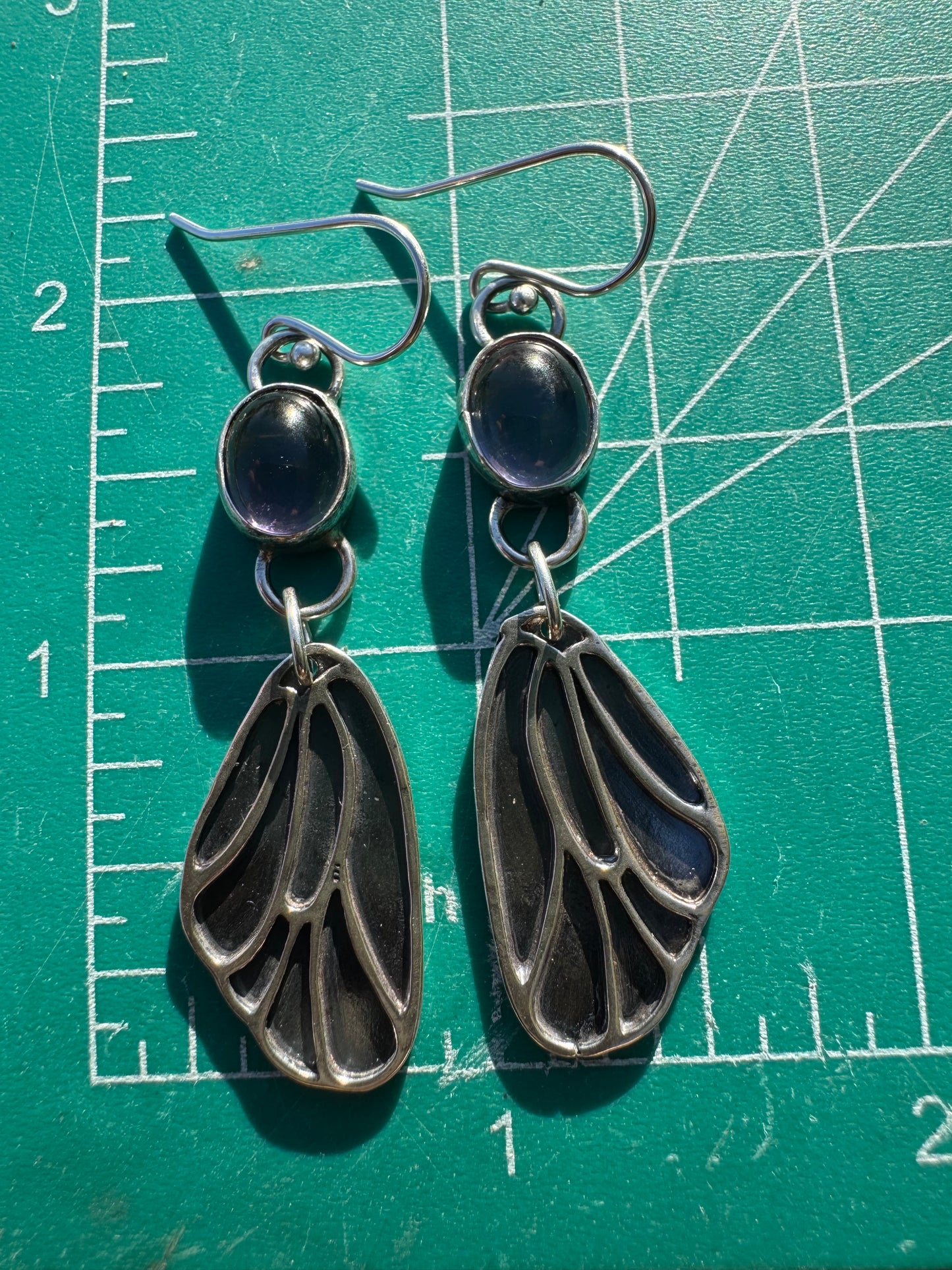 Wing drops