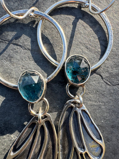 Wing hoops