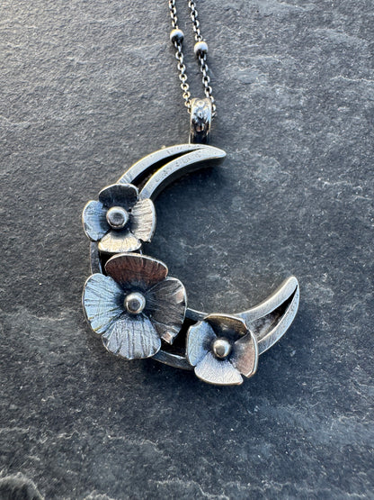 Bloom moon