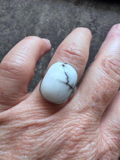Howlite every day